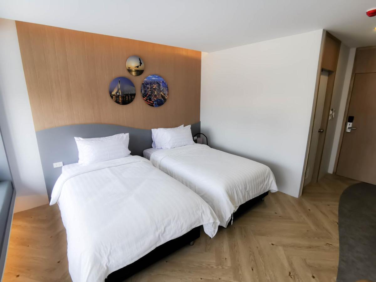 Rico Hotel Ratchadapisek 32 Bangkok Ngoại thất bức ảnh