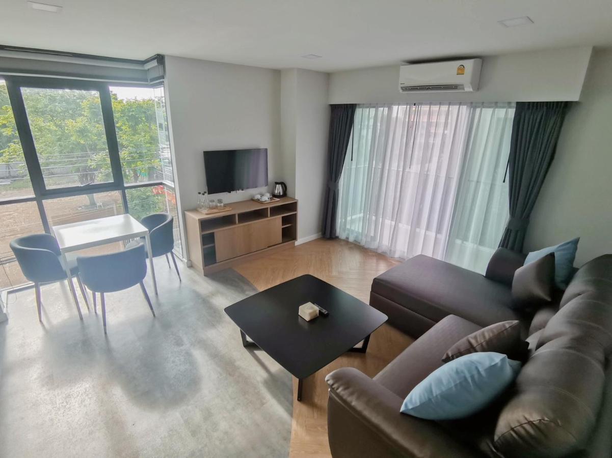 Rico Hotel Ratchadapisek 32 Bangkok Ngoại thất bức ảnh