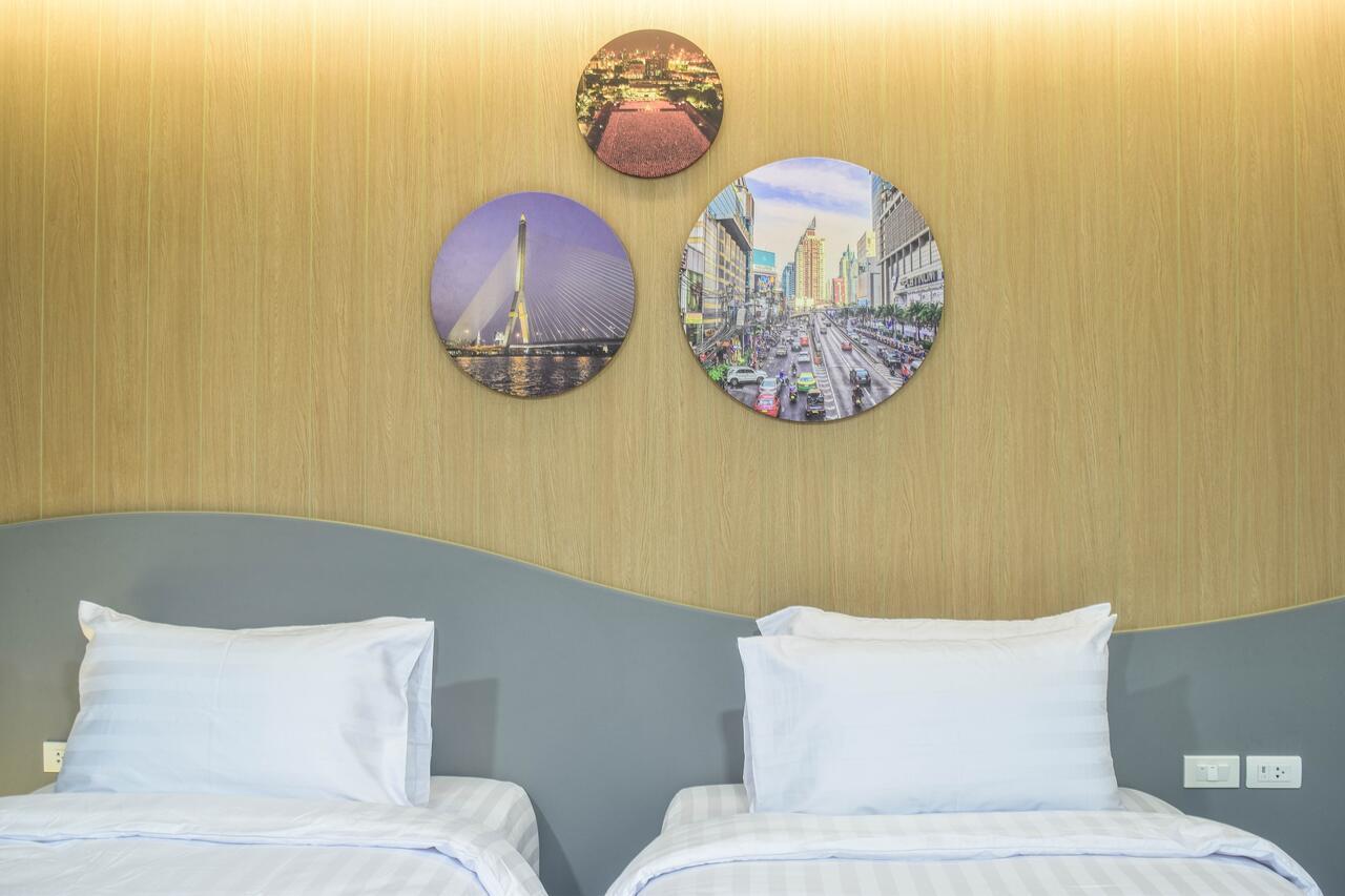 Rico Hotel Ratchadapisek 32 Bangkok Ngoại thất bức ảnh