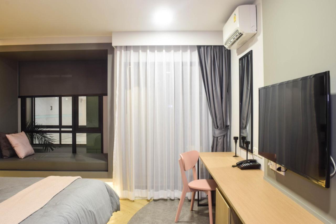 Rico Hotel Ratchadapisek 32 Bangkok Ngoại thất bức ảnh