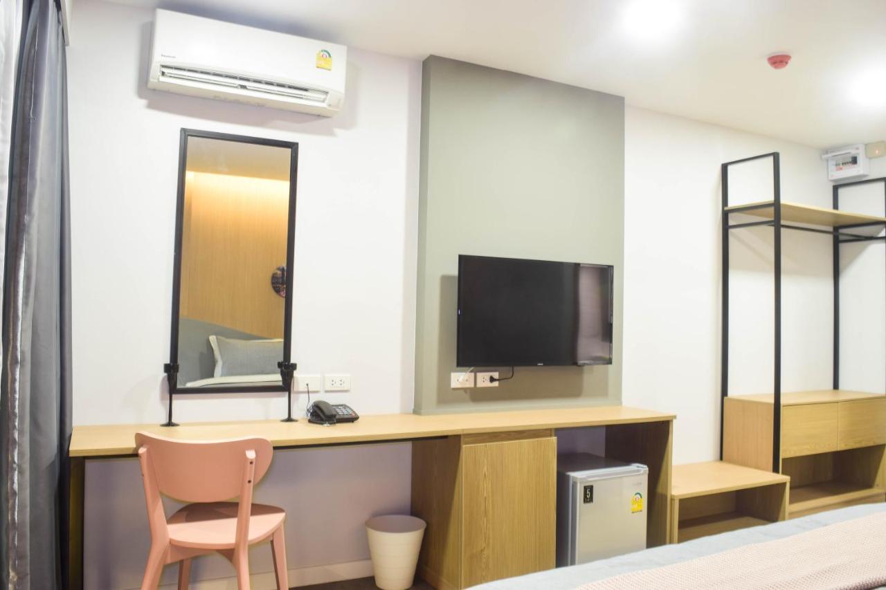 Rico Hotel Ratchadapisek 32 Bangkok Ngoại thất bức ảnh