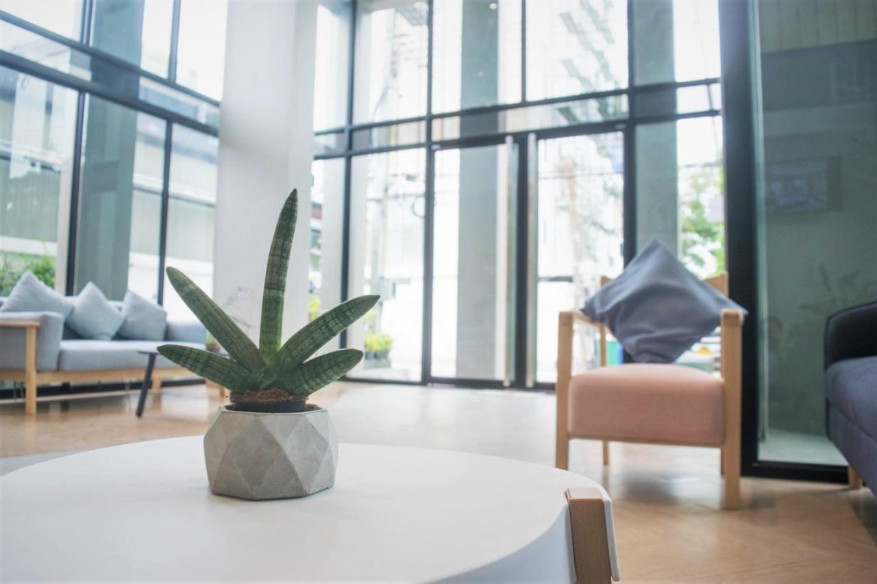 Rico Hotel Ratchadapisek 32 Bangkok Ngoại thất bức ảnh